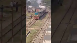 Bangladeshi local train LR.  Local monster train 1
