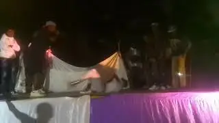Marcelo burlon da batalha em ac&ccedil;&atilde;o no show dos bello do pank 🇦🇴🎤
