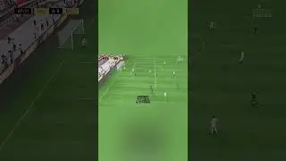 FIFA 22 Ultimate Team - Unbelievable Miss - How Does My Opponent Not Score This Goal?
