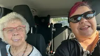 Mummot humputtelemassa 🤣 ym asiaa ja asian vierest&auml;kin 🤭