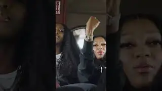 Flau&rsquo;jae Johnson and Angel Reese teach Kim Mulkey how to show off her watch