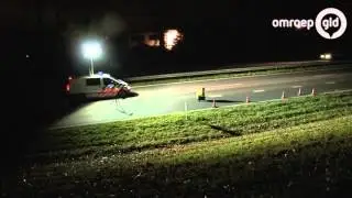 Jongetje rent hond achterna op A325 en overlijdt