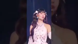 Wonyoung singing the new song &lsquo;Supernova Love&rsquo;  IVE TOKYO DOME SHOW TIME#wonyoung #장원영 #JANGWONYOUNG