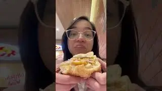 Andok&rsquo;s Dokito Burger | hngryhnnh #shorts #foodie #foodreview #chickensandwich