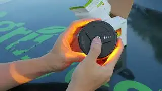 LED beacon light with magnetic base, 7 flashing modes & USB-C charging for optimal roadside safety!⚡