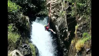 Canyoning in Dalat Full Option