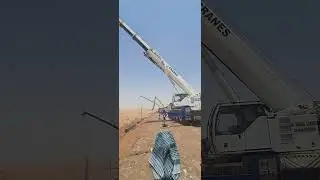 160ton crane lifting pipe