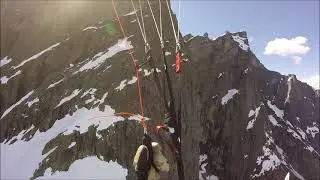 Trollveggen flyby med speedflyer