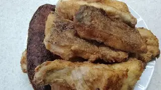 Як посмажити рибу щоб була соковита, рівномірно просолена та ще й чіста кухня при цьому залишилась