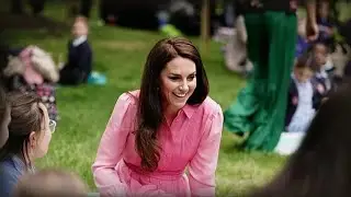 Kate's Flower Moment Wins Internet: Christie Grimshaw's Viral Gift