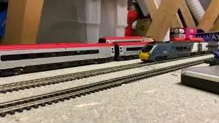 Let’s Take A Look At Hornby Pendolino Avanti Class 390