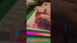 Yunzii AL66 with HMX Luckies
