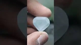 Before and After Cutting Rough Aquamarine - 14 carats  #gemstonecollection #gemstone #gemstonelovers