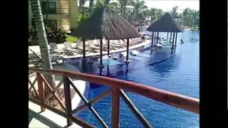 Barcel&oacute; Maya Palace Pool Area