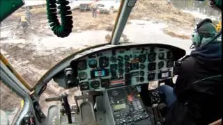 Bell 205 working powerline