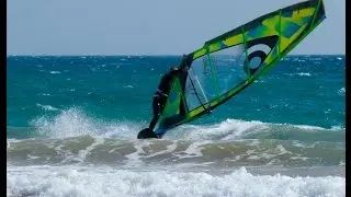 Cómo montar una vela de windsurf