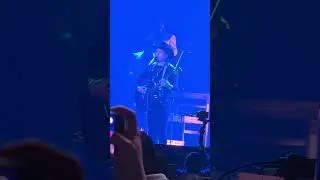 Christian Nodal Adios amor tocando guitarra, PA'L CORA TOUR Laredo TX Dic 14
