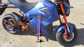 Lot 602 - 2019 Daymak EM1 Recreational Electric Scooter