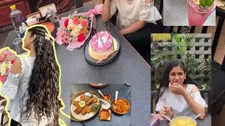 Spending a day with my friends trying Tibetan food in Yeti, Pune 🤍