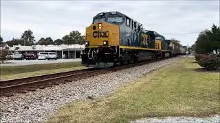 2 Freshly Painted Engines Pull CSX L225