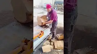 Мужик нашёл замену топору😳🔥⚙️