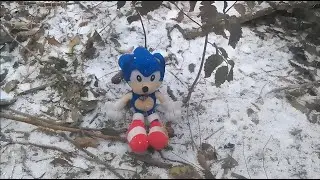 Sonic The Hedgehog In The Snow! My Christmas E Card  Tamers12345 Reupload (FloraArchive)