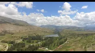 LAGUNA DE &Ntilde;AHUINPUQUIO Y RUINAS DE ARWATURO CON DRON EN AHUAC, CHUPACA, PER&Uacute;