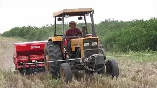 VALMET 78 Plantando soja