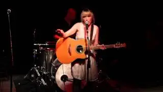 Pamela Jones- Long Way Home (Tom Waits cover)