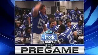 Duke LB Chris Hoover Fires Up Team Pregame