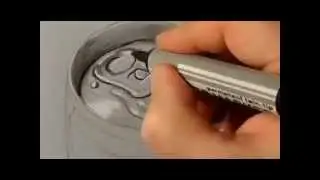 How to draw a 3D Red Bull can
