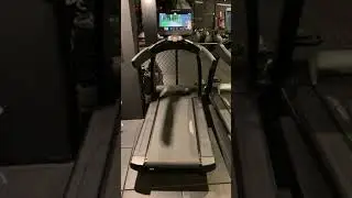Life Fitness Flex Deck Shock Absorption System Treadmill EVF Auction June 2021 Details @ PESCO.COM