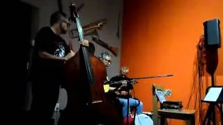 Silverlake Trio @ Bobs Expresso Bar 8/6/13 vid 1