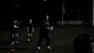 All Blacks Zinzan Brooke trains young Dutch rugby players