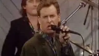 Joey Gladstone singing janies got a gun