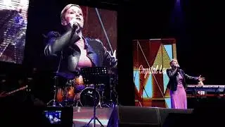 A Dios sea la Gloria de Crystal Lewis - Chile 09-08-2017