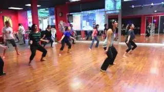 Bolly Dance Moves Class to 