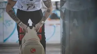 This foldable electric skateboard can fit in your backpack - Linky