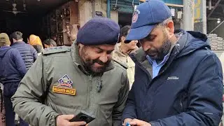 Traffic Police DySP Mujahid Nazir Tighten Noose of Violators in Baramulla town