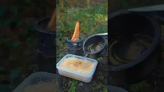 Survival Hack: Next Level Firestarter For Extreme Conditions #survival #lifehacks #camping