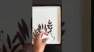 Cartier's Porcelain Elegance: Unveiling the Panther Trinket Tray