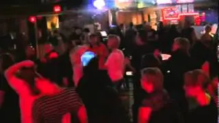 Muggbees Dancing 01 25 2014