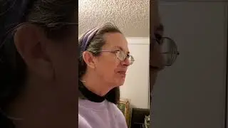 Кристин и я записываем несколько целей...