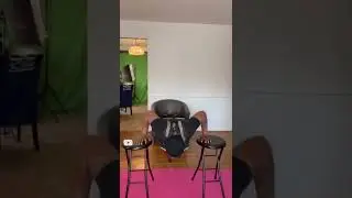 Deep bucket Push Ups With A Weighted Vest!😱 your health is your wealth #motivation