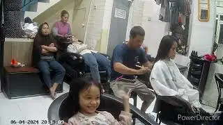 Ibu Berhijab Rambut Panjang Potong Rambut BOB|Mother Hijab Long Hair Want to BOB Haircut #bobhaircut
