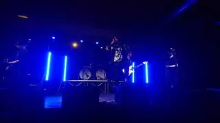 Stain the Canvas - Like a god [live]
