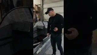 Лодка полипропиленовая Ресурс 400 ДС Стоимость в базовой комплектации 180.000 рублей