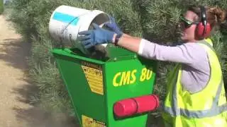 Chipper Mulcher Shredding Horse Manure