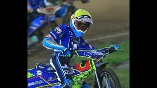 Anders Rowe wins first race as a Pirate at Wimborne Road
