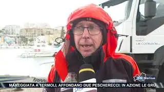 Mareggiata a Termoli, affondano due pescherecci: in azione le gru
